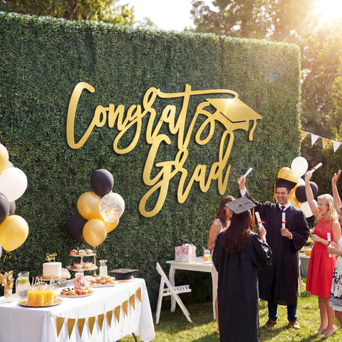 Briwooody Congrats Grad Sign three-piece design enables easy storage and quick assembly
