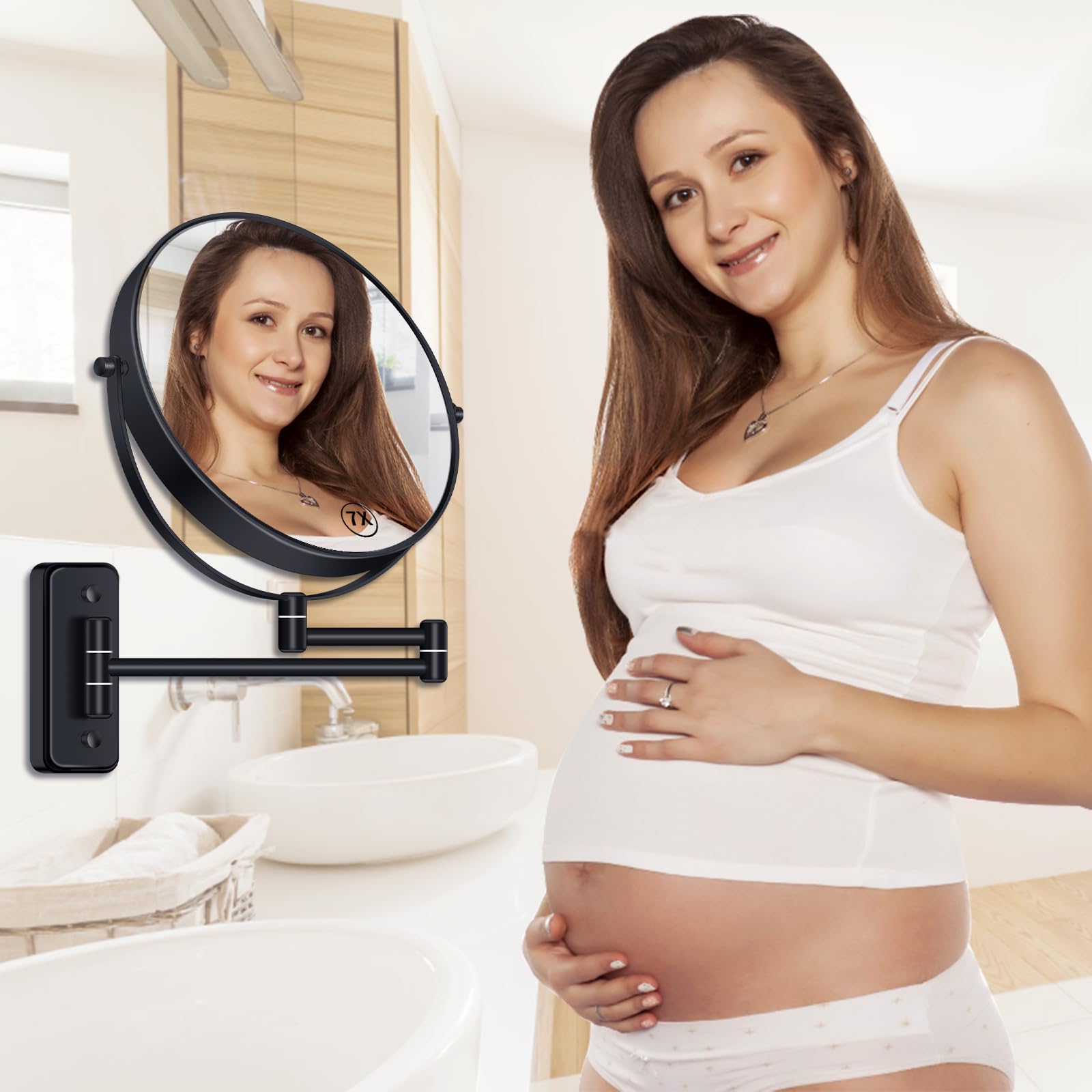 BTremary extendable-arm mirror adjusts for precise makeup application.