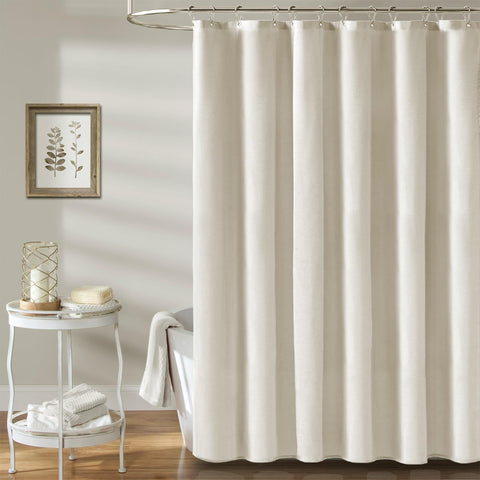 BTTN heavy-duty polyester curtain delivers durable protection for daily bathroom use.