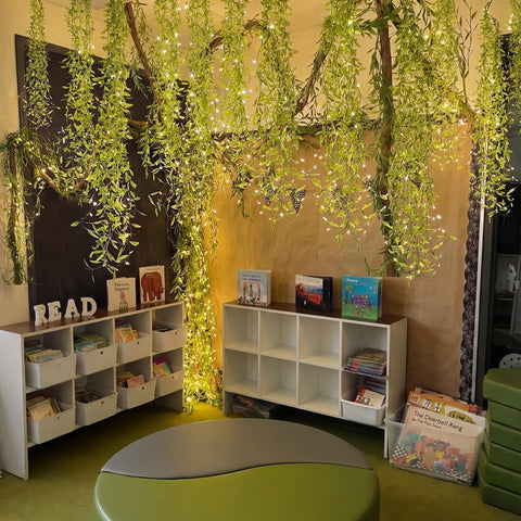 Bucherry forest backdrop ideas for indoor and outdoor tropical events.
