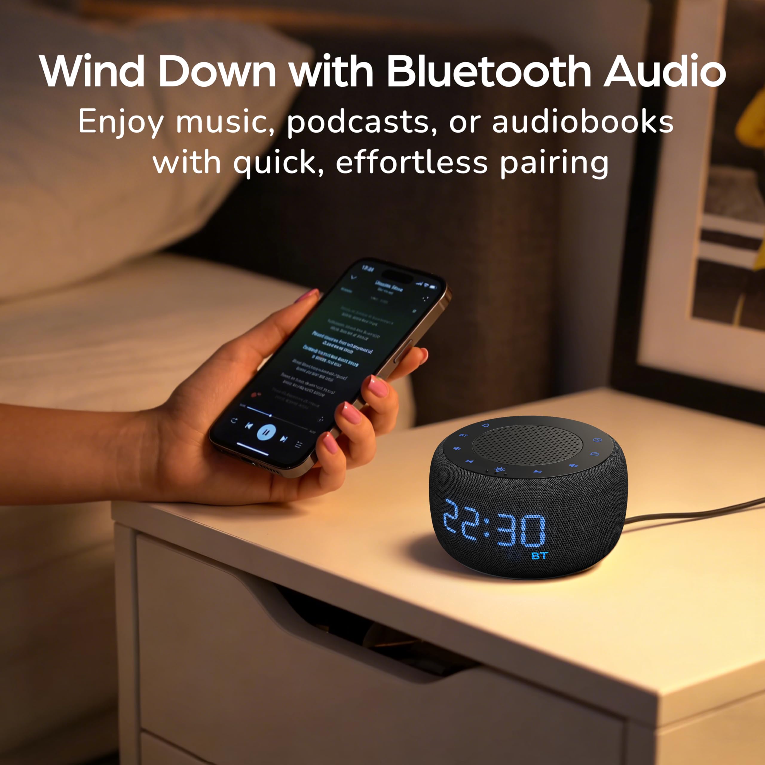 BuffBee fully dimmable display reduces glare at night.