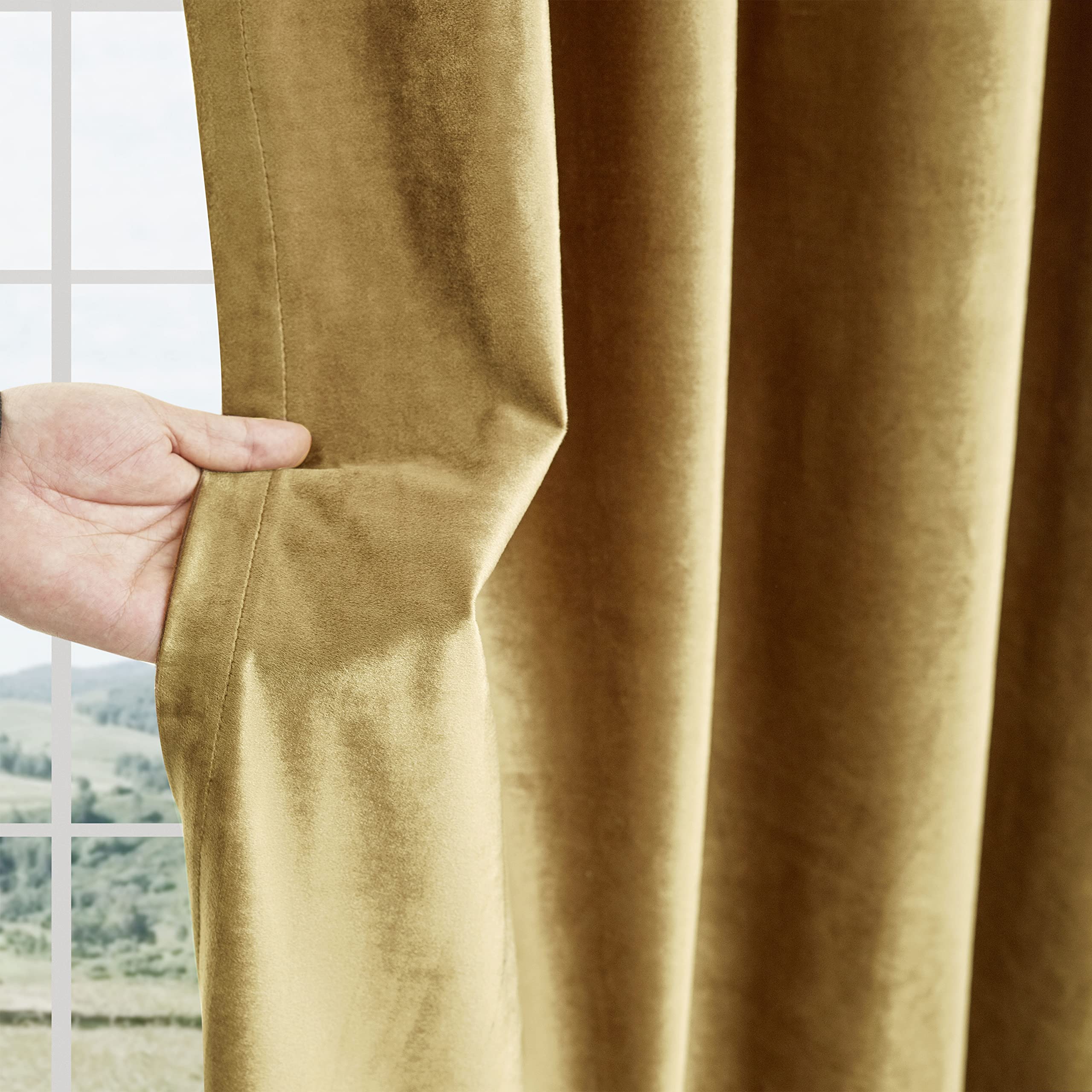 Thermal properties of BULBUL Velvet Gold Curtains in action
