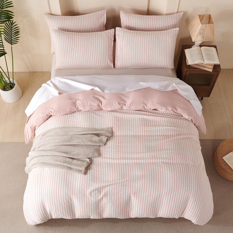 BUPIRD microfiber texture close-up reveals soft feel.