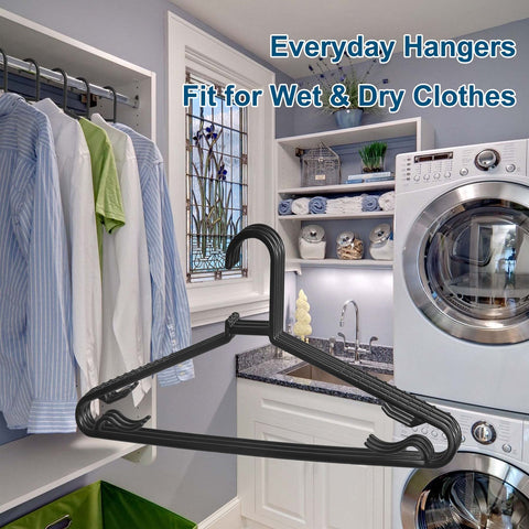 Byomostor hanger holds ties and scarves neatly.