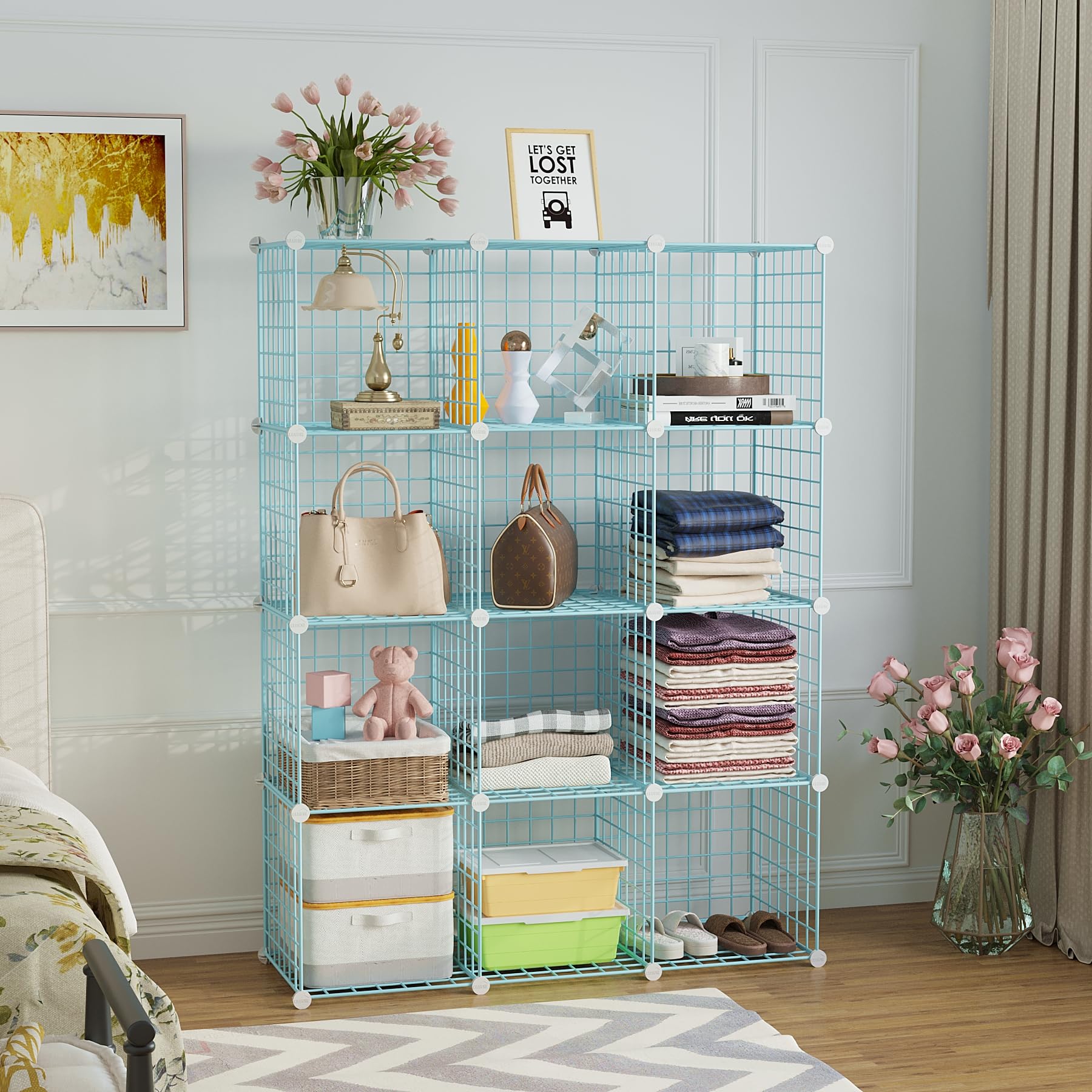 C&AHOME cube grid close-up shows sturdy metal frame supporting heavier items.