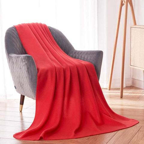 CAI TENG fleece throw blanket, rose red, family-friendly comfort
