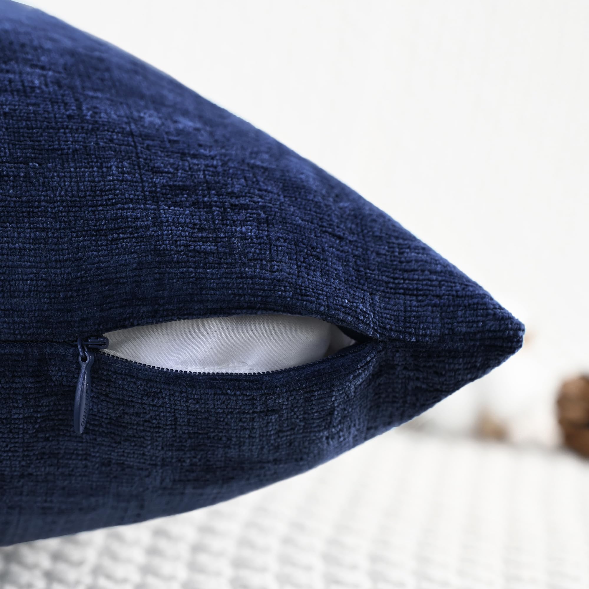 CaliTime invisible zipper side view for easy removal
