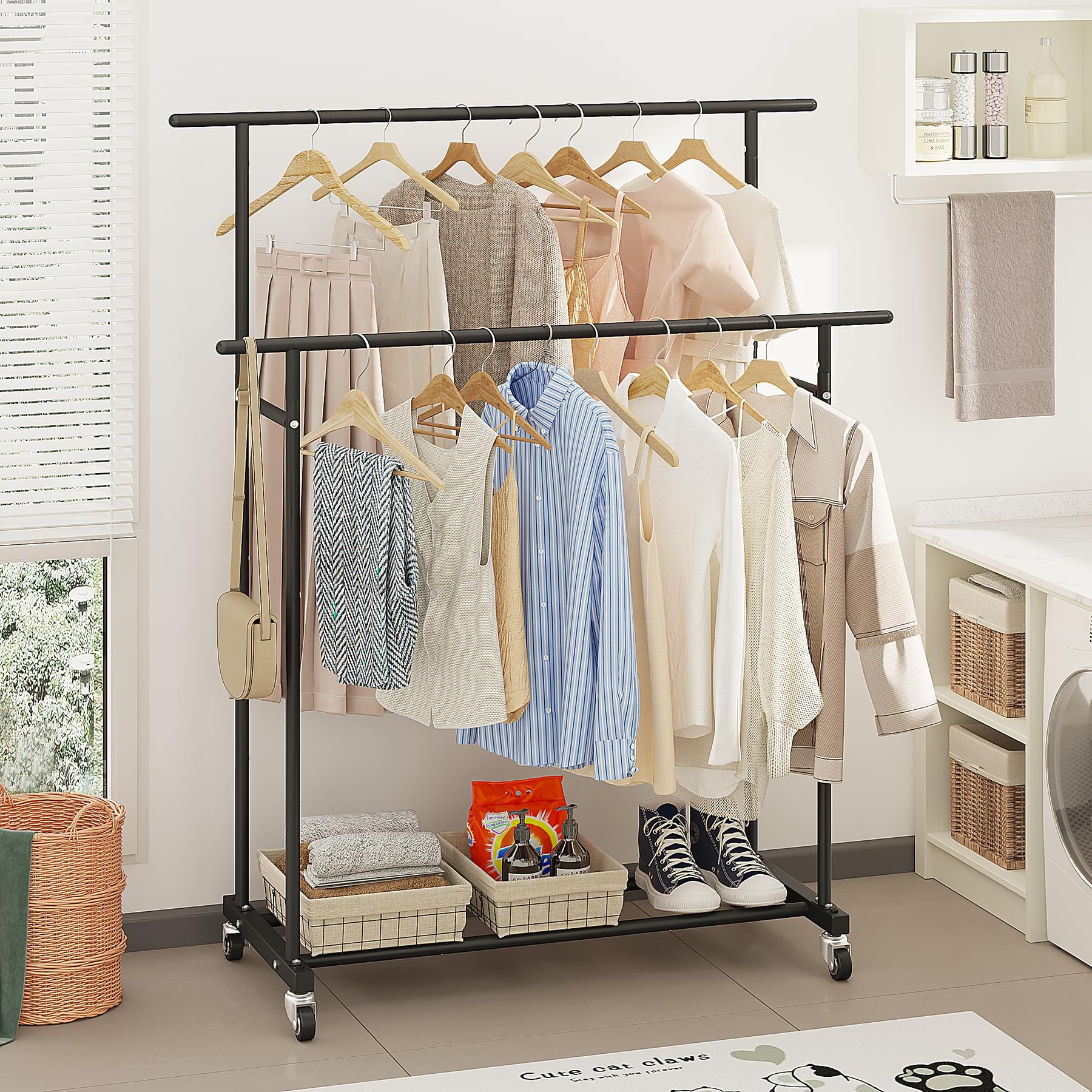 Calmootey rack with brakes to lock wheels in place.