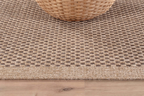 CAMILSON Sisal-inspired boho-weave rug for entryways and dining areas.