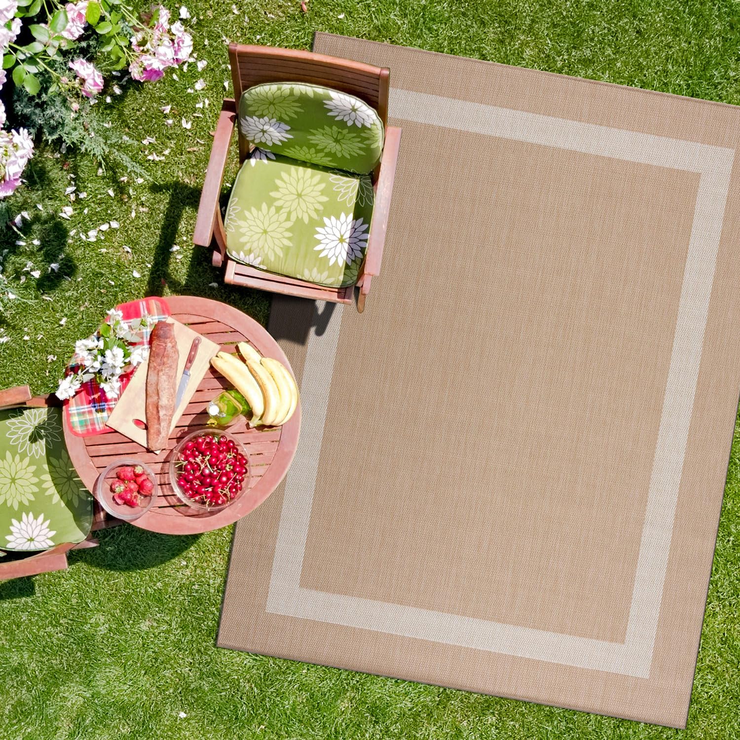 CAMILSON washable outdoor rug, hose-clean friendly after outdoor gatherings.