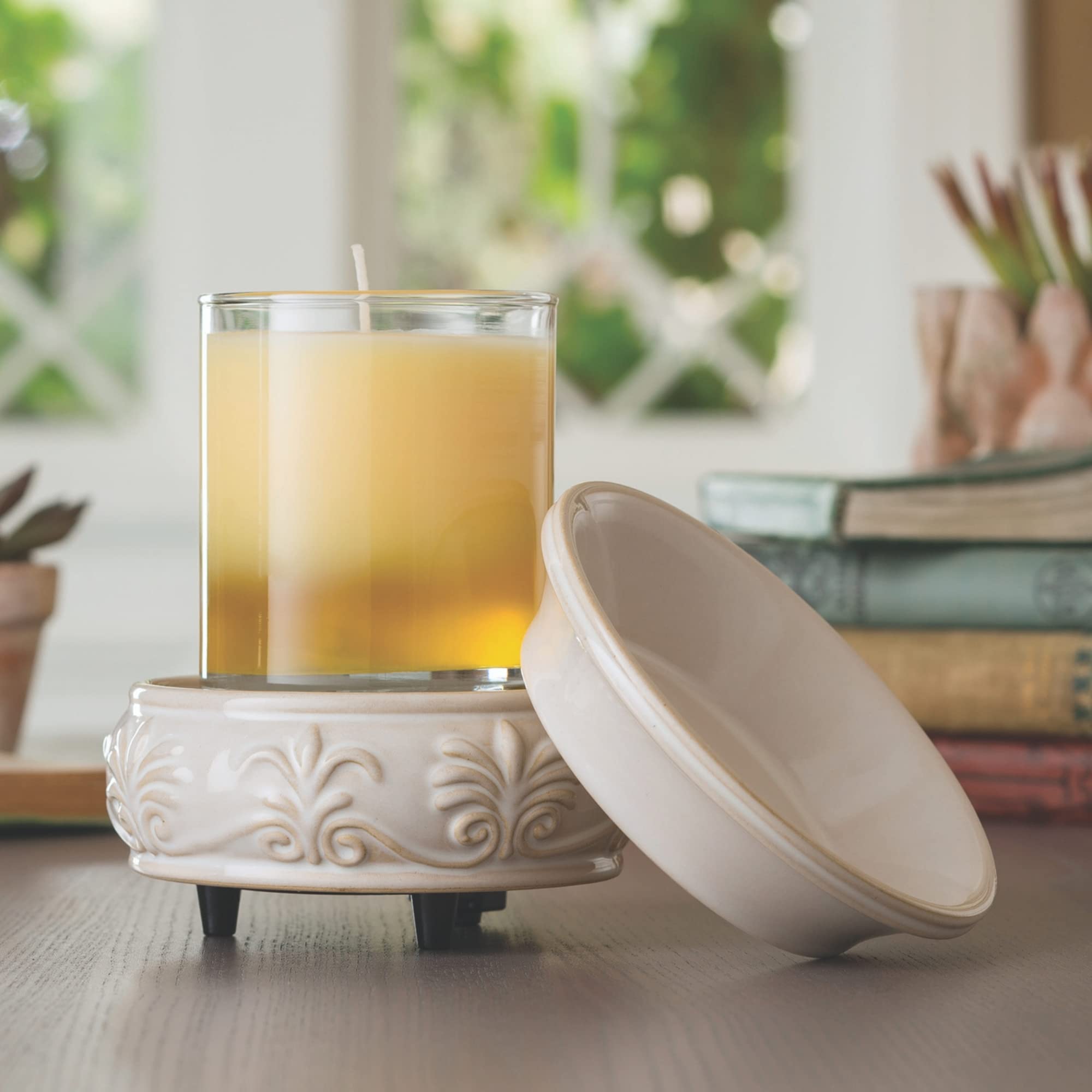 Candle Warmers Etc 2-in-1 front view highlights fleur-de-lis pattern and decor appeal