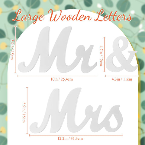 Canlierr wedding table decor set combines long garland and coordinating signs.