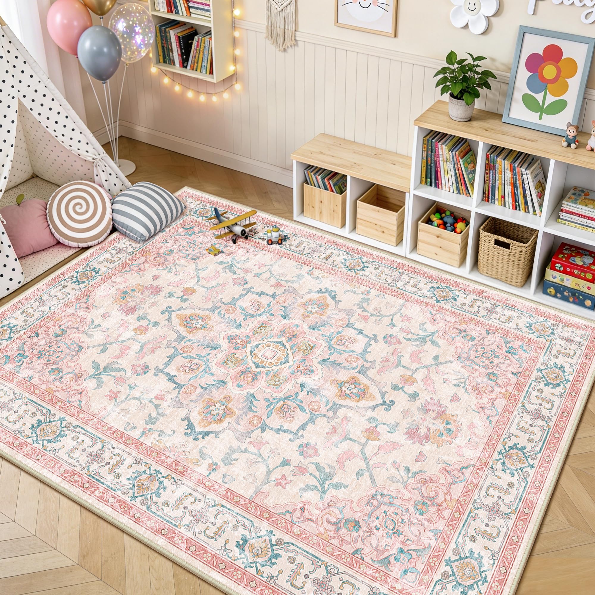 CAPALOCA machine-washable polyester rug for easy cleaning