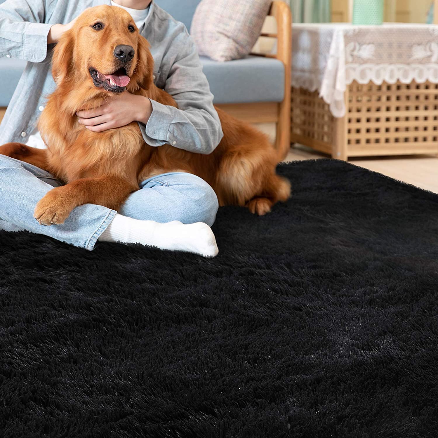 CAROMIO fluffy shag rug packaged compact for shipping and storage