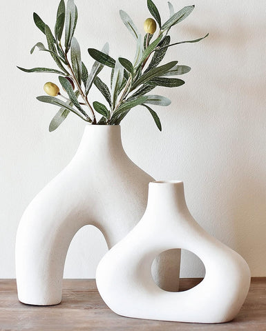 Carrot's Den donut vase set of 2 in white, large size, enhances table centerpieces.