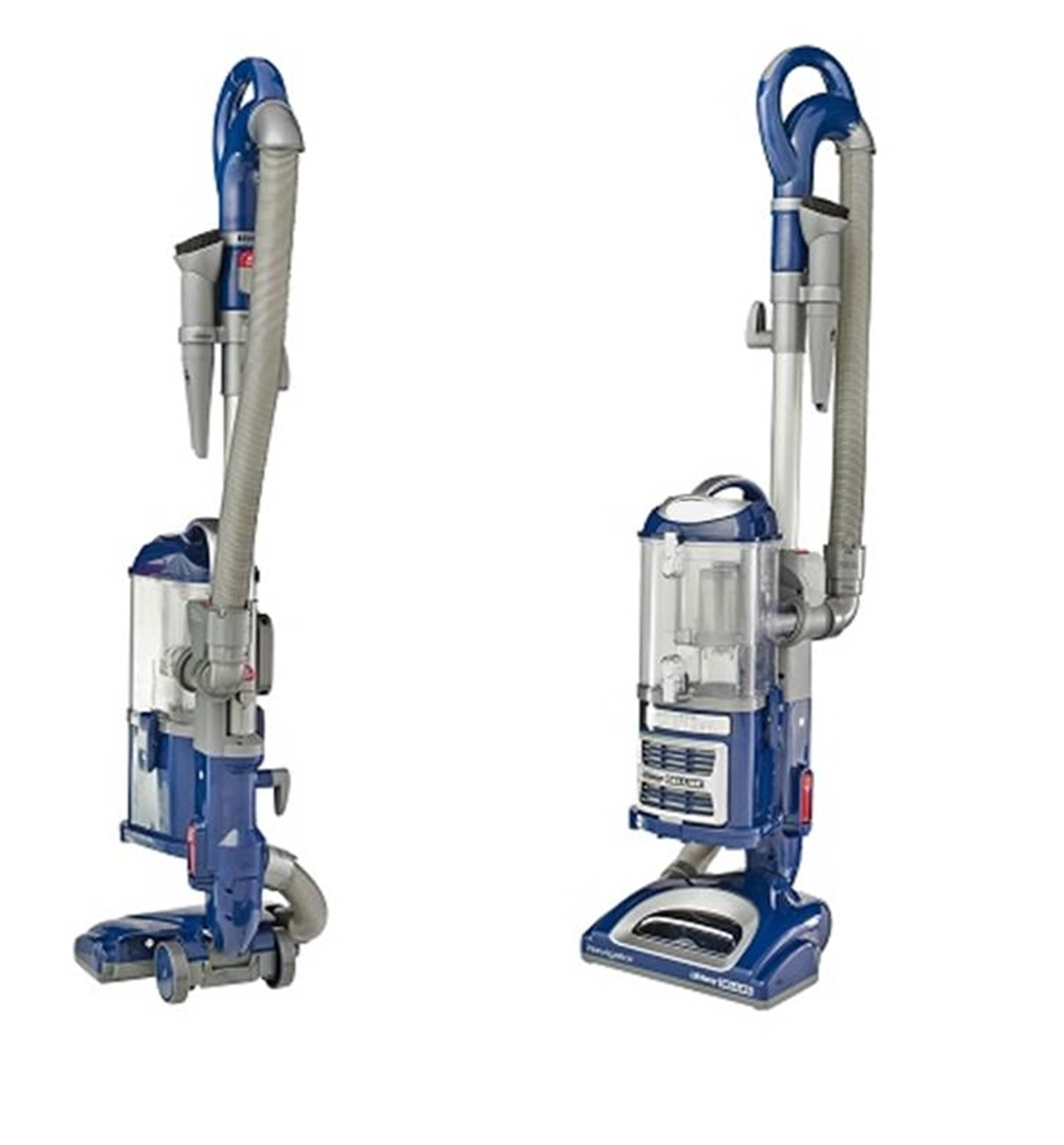 Casa Vacuums snug-fit gasket shown for secure connection during installation.