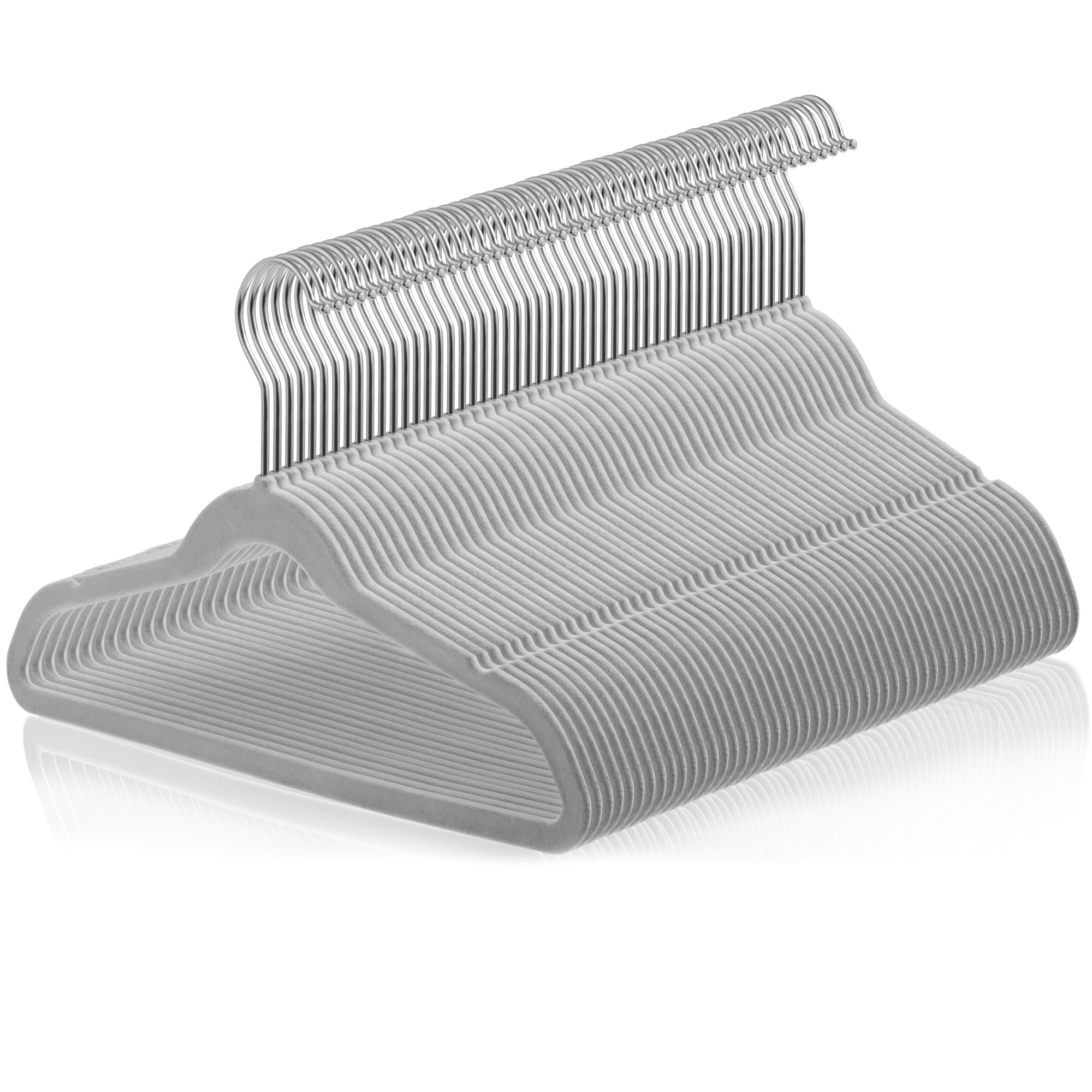 Casafield velvet kids hanger 14-inch gray close-up showing durable chrome frame.