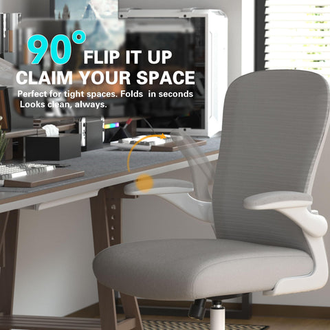 CASASIO height-adjustable seat lets you tailor fit to your desk.