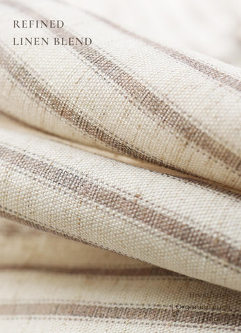 CasaTena machine-washable care close-up demonstrates easy maintenance.