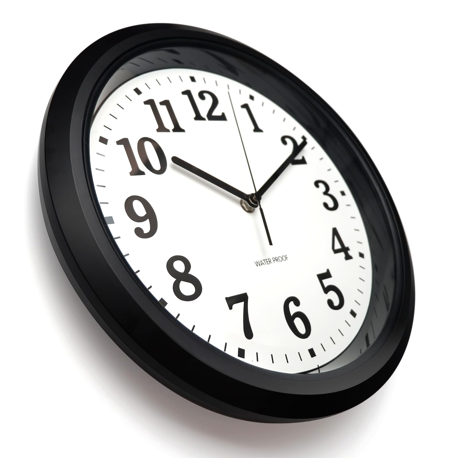 Caysie quiet-sweep clock delivers non-ticking timekeeping in living and outdoor spaces.