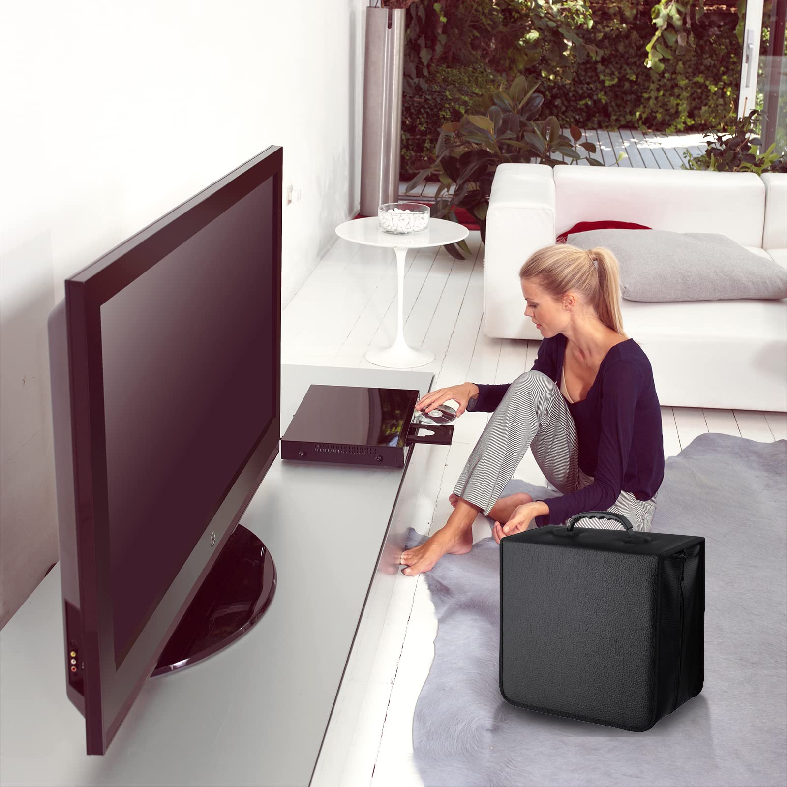CCidea travel-friendly media organizer for movies and music