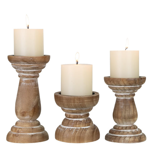 CEDARLUX pillar candle holder set of 3 large enhances table ambiance.