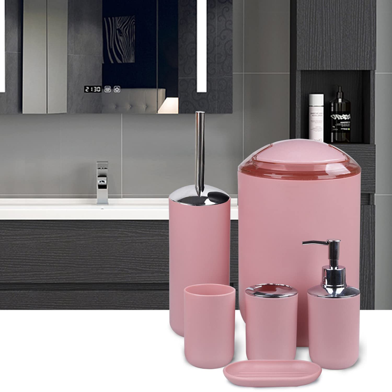 CERBIOR counter ensemble ties bathroom decor together