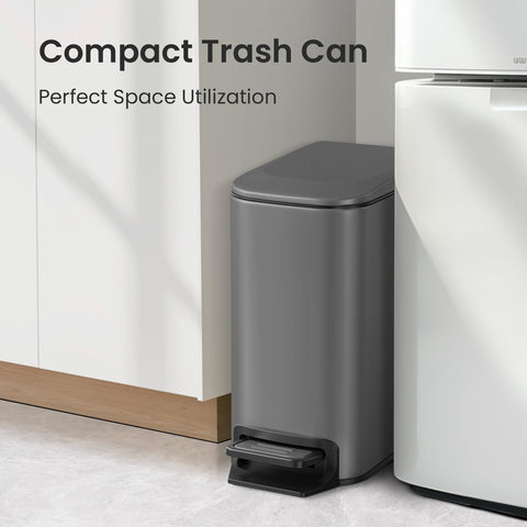Cesun slim bathroom trash bin design blends into tight spaces without compromising usability.