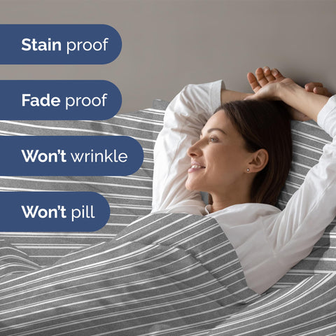 Corner ties secure the duvet for a neat look