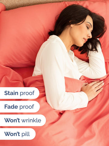 Extra-deep pockets keep the fitted sheet on very deep mattresses.