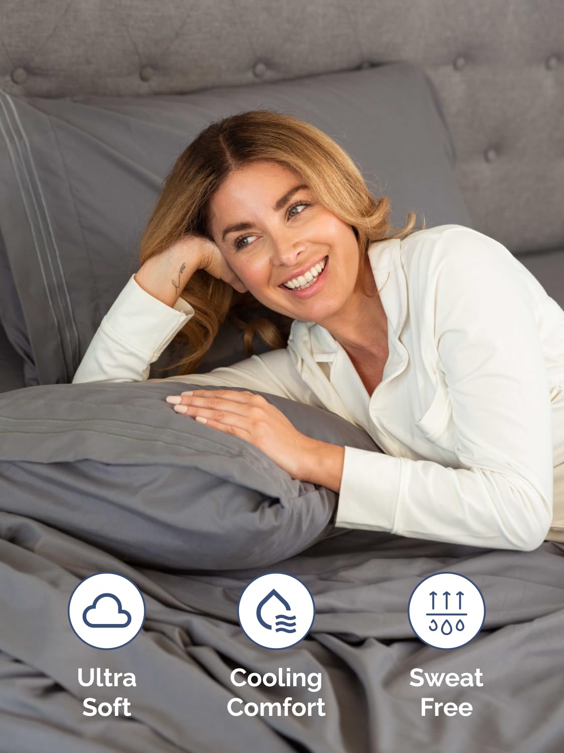 CGK Unlimited king fitted sheet in double brushed fabric with a soft, plush feel.