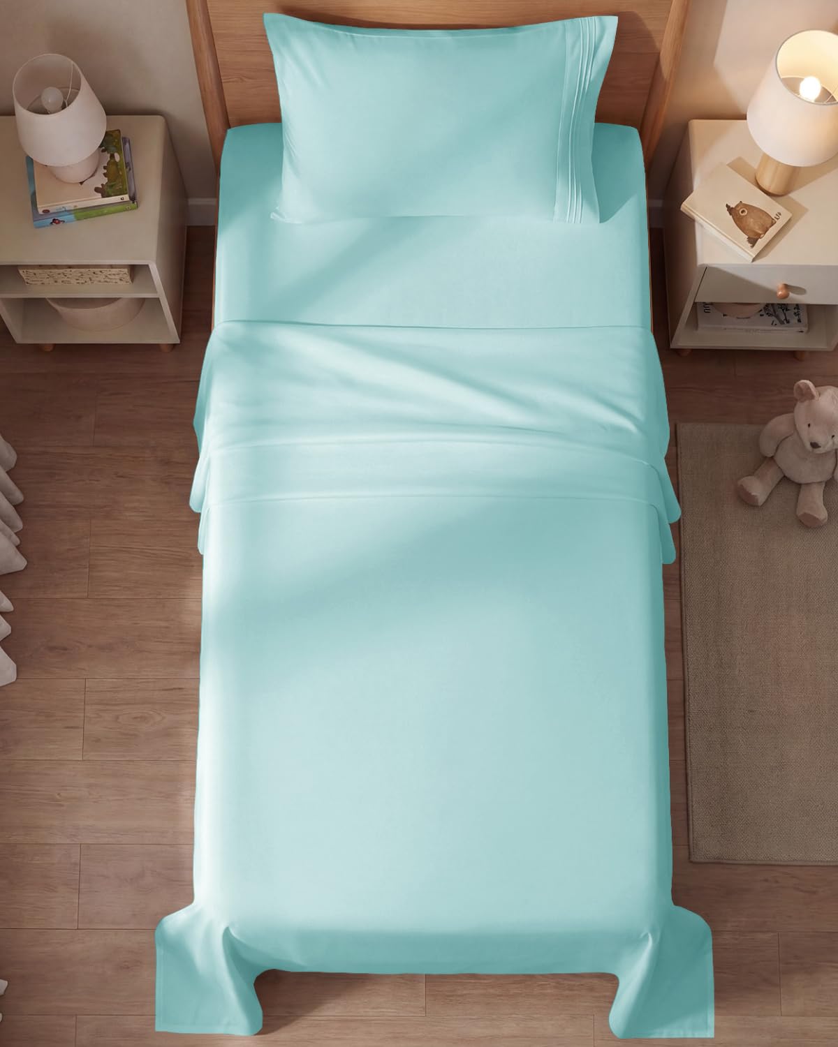 CGK Unlimited Spa Blue deep-pocket feature ensures secure mattress fit