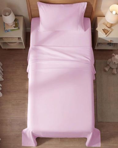 CGK Unlimited twin sheet set wrinkle-free finish helps beds look tidy.