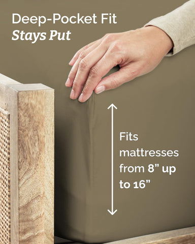 CGK Unlimited deep-pockets ensure a snug, secure fit on tall mattresses.