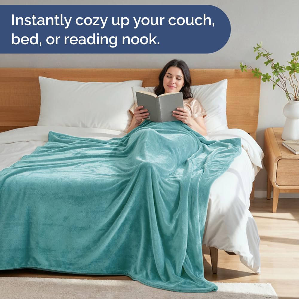 CGK Unlimited versatile blanket suited for couch, bed, and travel setups