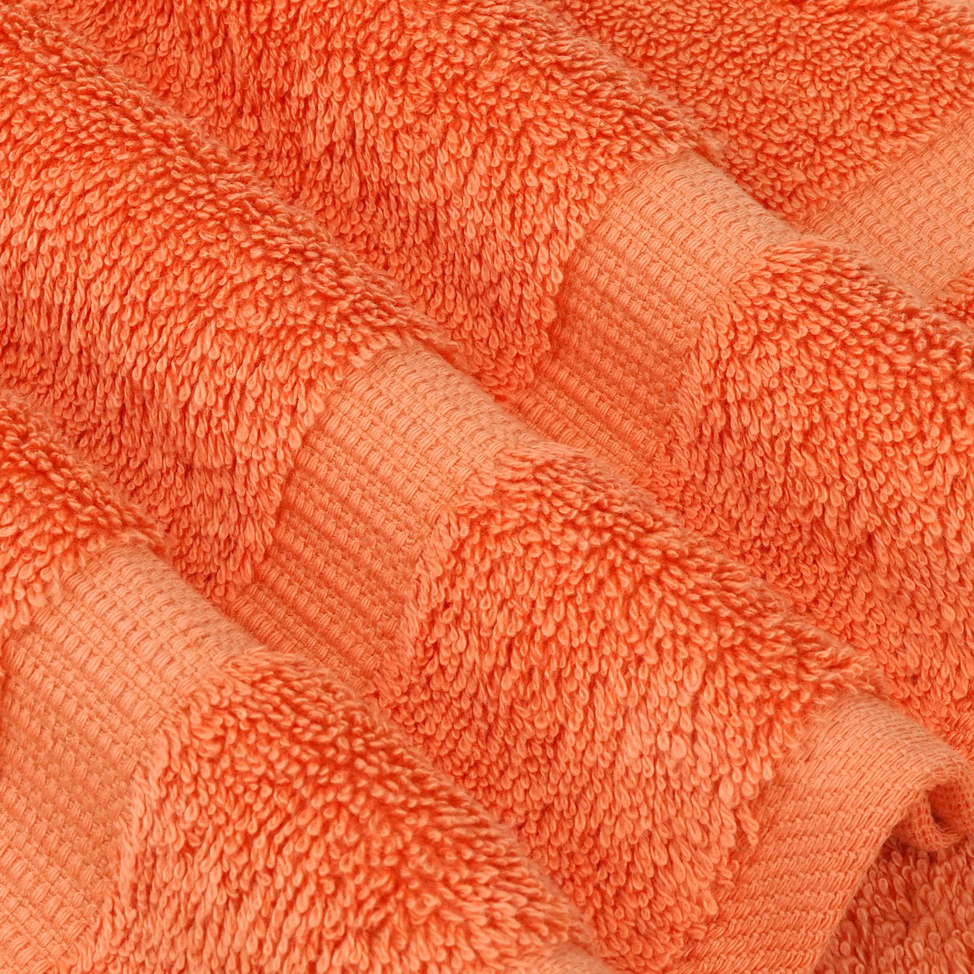 Close-up of double-stitched hem on Chakir towel — durable finish.
