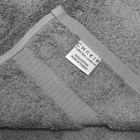 Fresh out of the wash, Chakir towels fluff up with maintained softness.