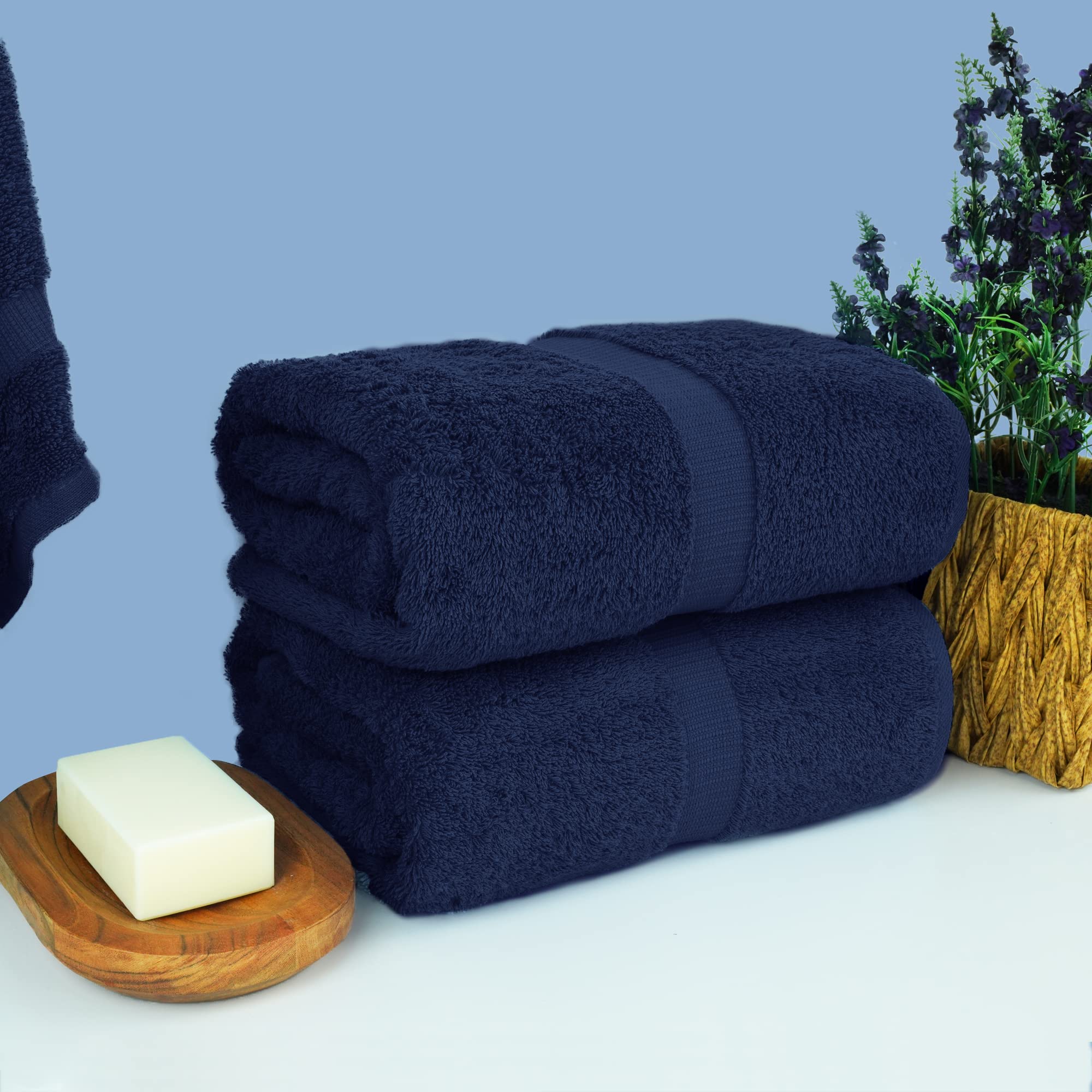 Chakir Turkish Linens navy bath sheet close-up on premium cotton weave