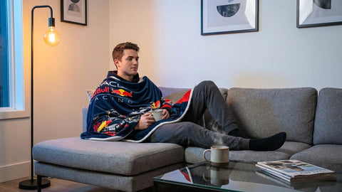 Character World F1 Oracle Red Bull Racing logo closeup on blanket
