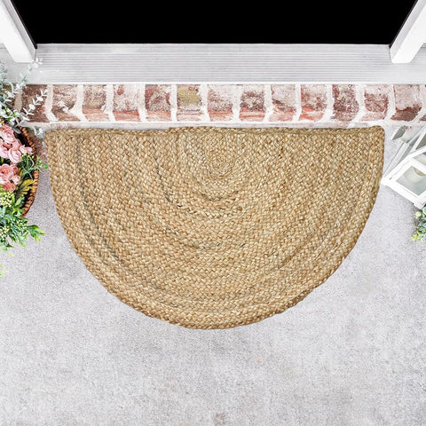 Chardin Home rug shows reversible design for long-lasting wear