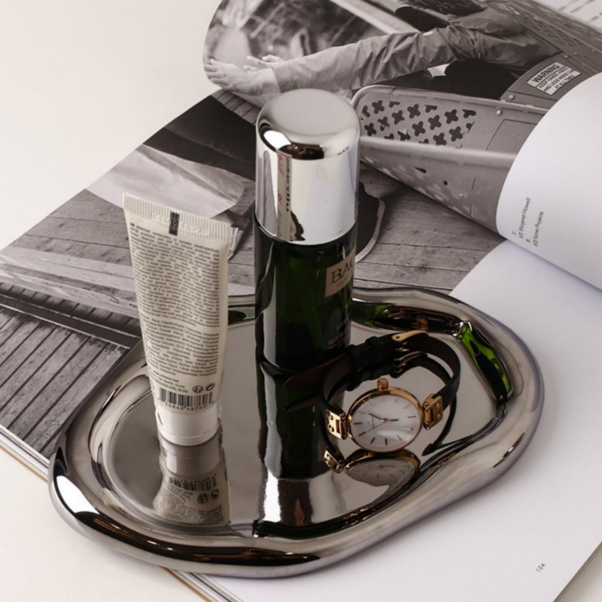 Chendecor silver tray full view shows an elegant vanity organizer for small items.