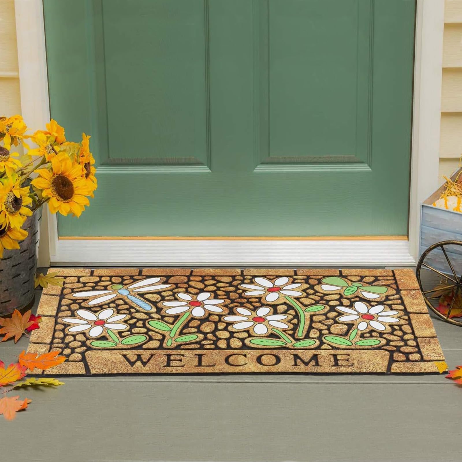 CHICHIC heavy-duty door mat with non-slip backing withstands windy, snowy outdoor conditions.