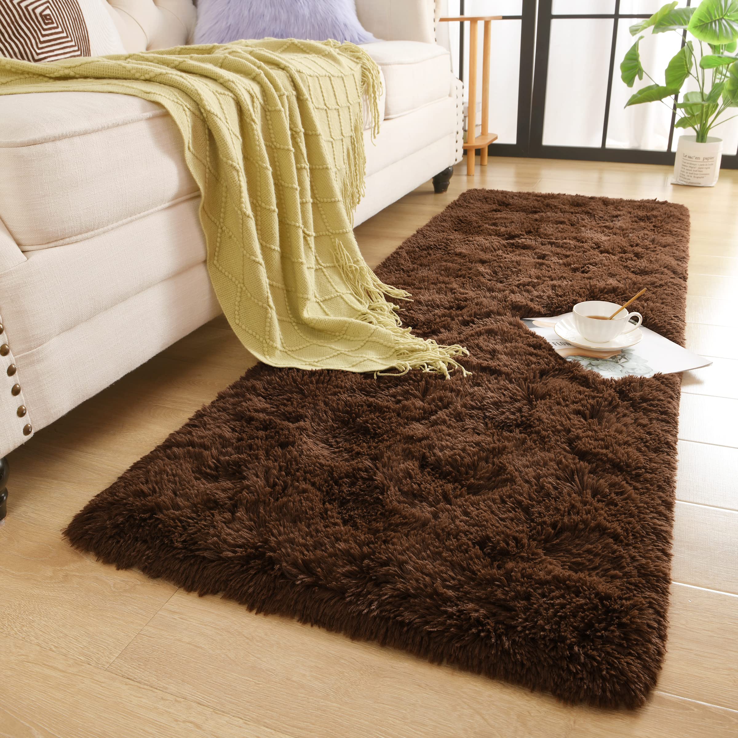 Chicrug non-slip bottom rug stays stable on wood floors