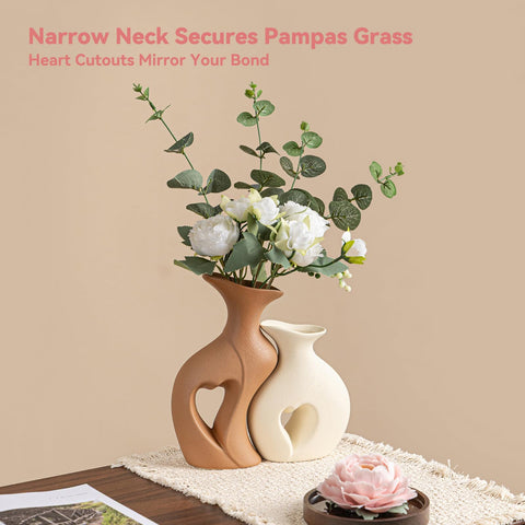 ChifonCyan wedding table decor setup using the two-piece vase