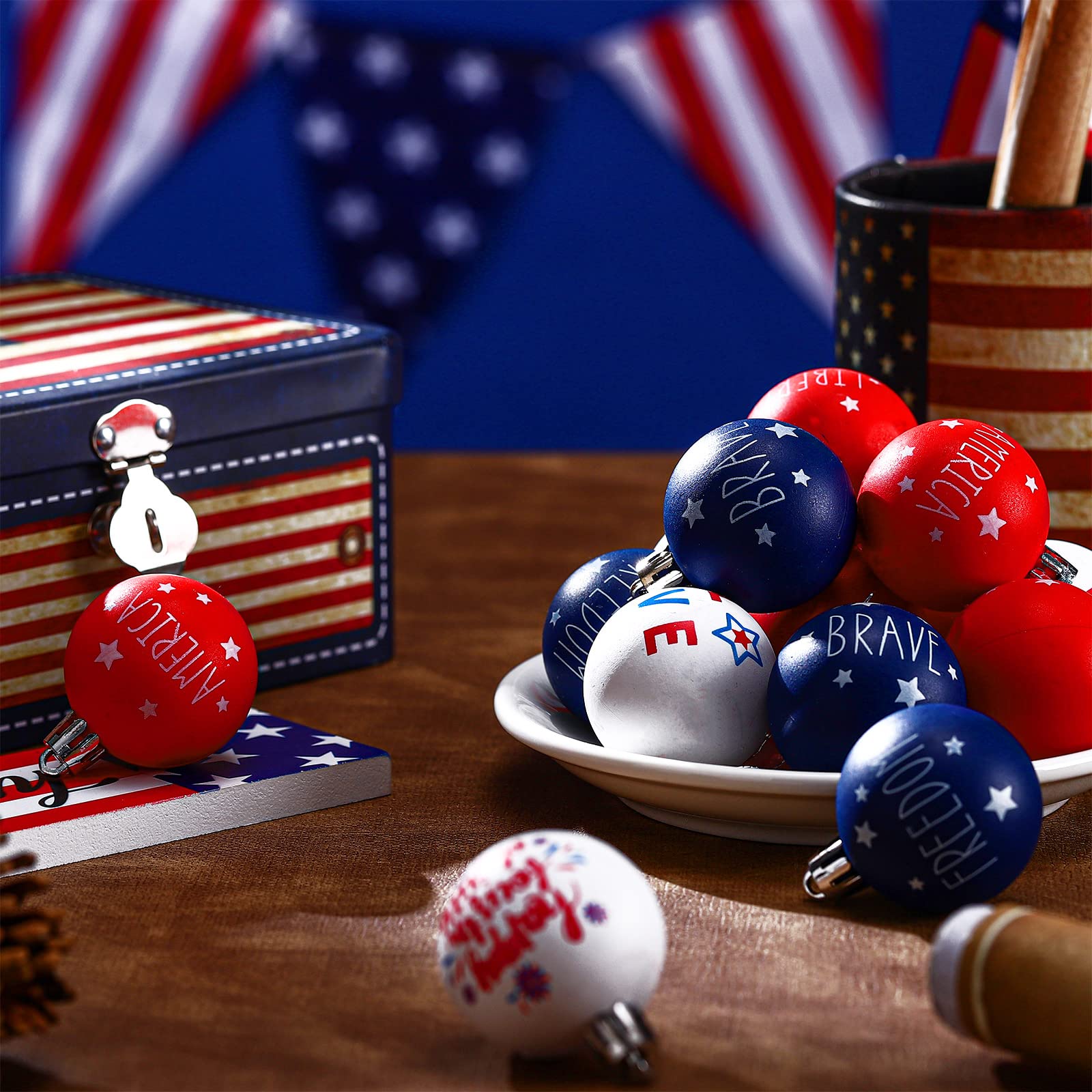 Chitidr Memorial Day collection: durable plastic ornaments adding color to trees and windows