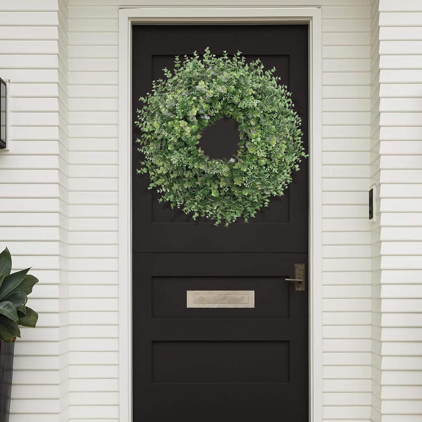 Chiyinbao versatile decor for front door or living room across seasons.
