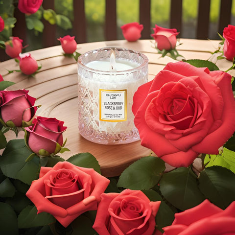 Chloefu LAN 8.1 oz candle packaging showcases premium quality.