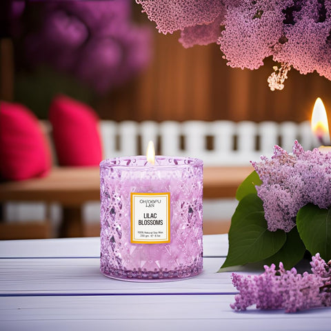 Chloefu LAN gift-ready packaging makes a thoughtful gift.