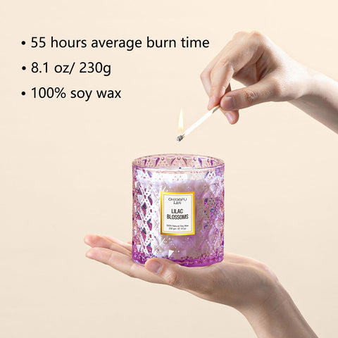 Chloefu LAN candle wax closeup shows natural soy and clean burn.