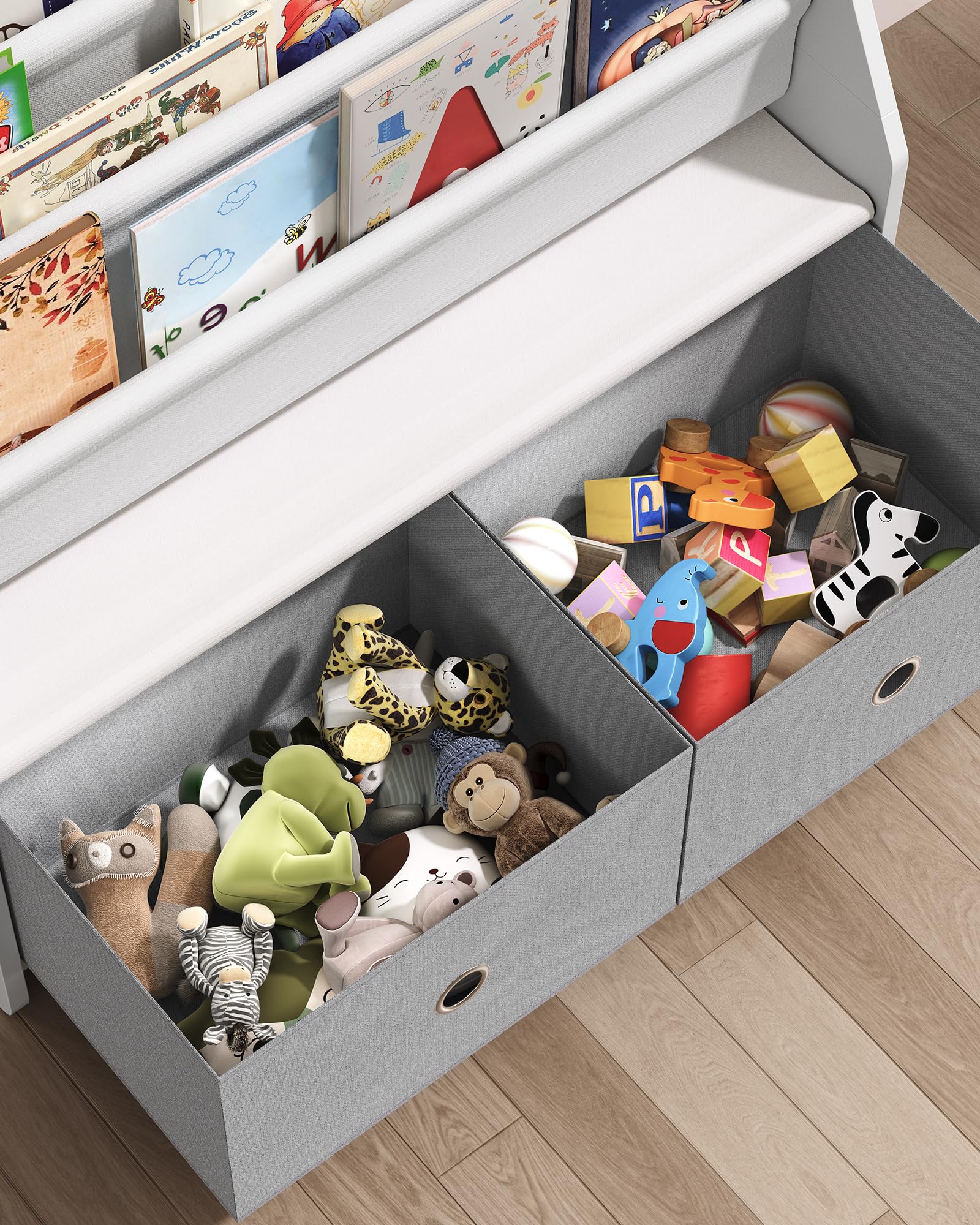 CHOEZON playroom setup demonstrates a tidy reading corner